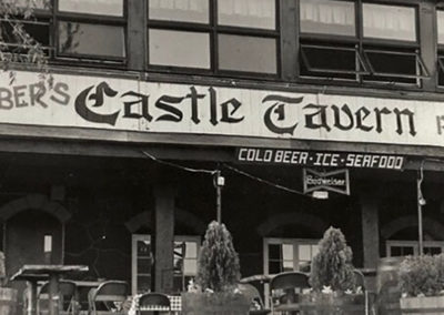 Vintage photo of Castle Tavern